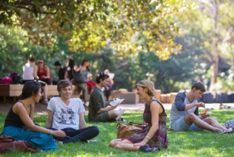 21年 ウーロンゴン大学より奨学金のお知らせ 21年 ウーロンゴン大学より奨学金のお知らせ